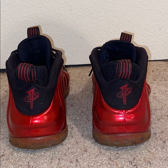 Air Foamposite one ‘Metallic red’ - Picture 2 of 3